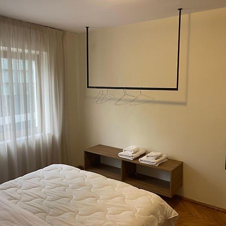 Cozy Apartment, In The Center Of 티라나 외부 사진
