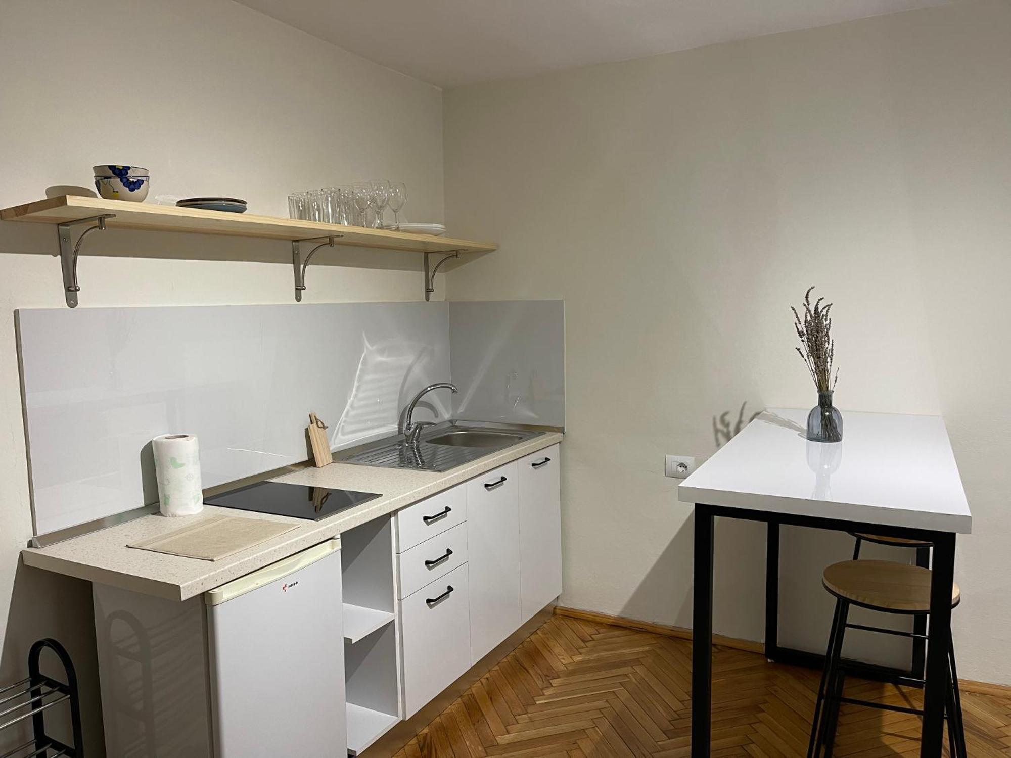 Cozy Apartment, In The Center Of 티라나 외부 사진