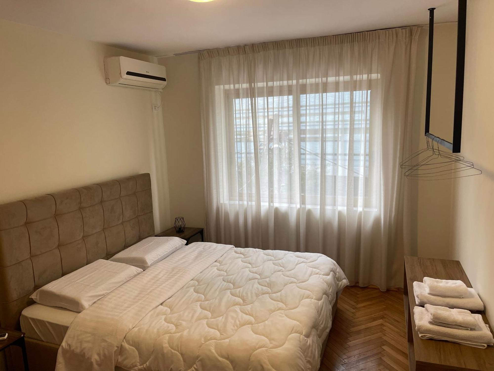 Cozy Apartment, In The Center Of 티라나 외부 사진